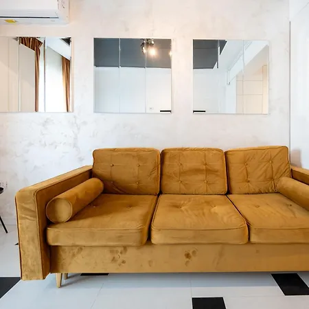 La Gloire 1 Apartment